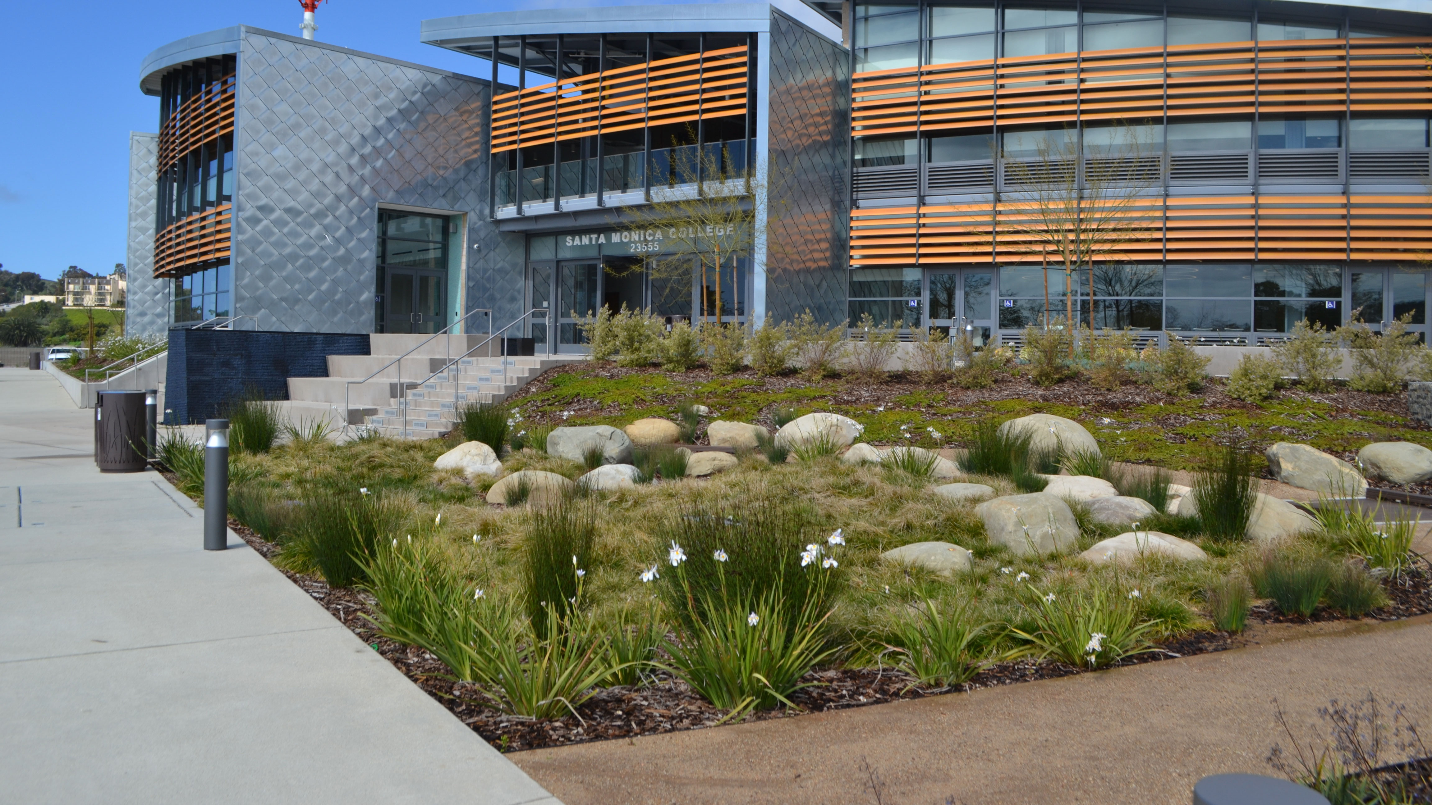 Malibu Campus (photo by Carla Brown)